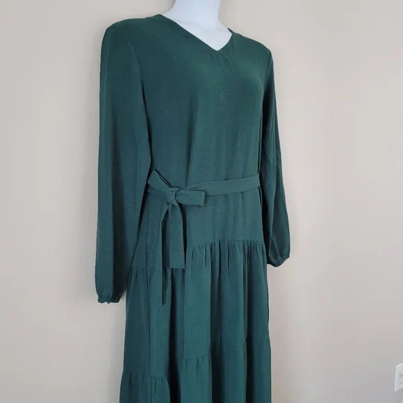 LOVE OLIVE CO 'Walsh' Dress Green Boho Lagenlook Tiered Long Sleeve Maxi NWT - Picture 7 of 7